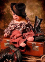 Без бренда «Малыш на красном чемодане» в Калининграде